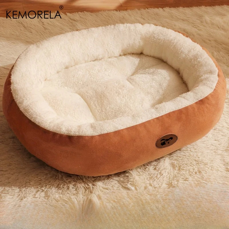 Cama ovalada acogedora para gatos